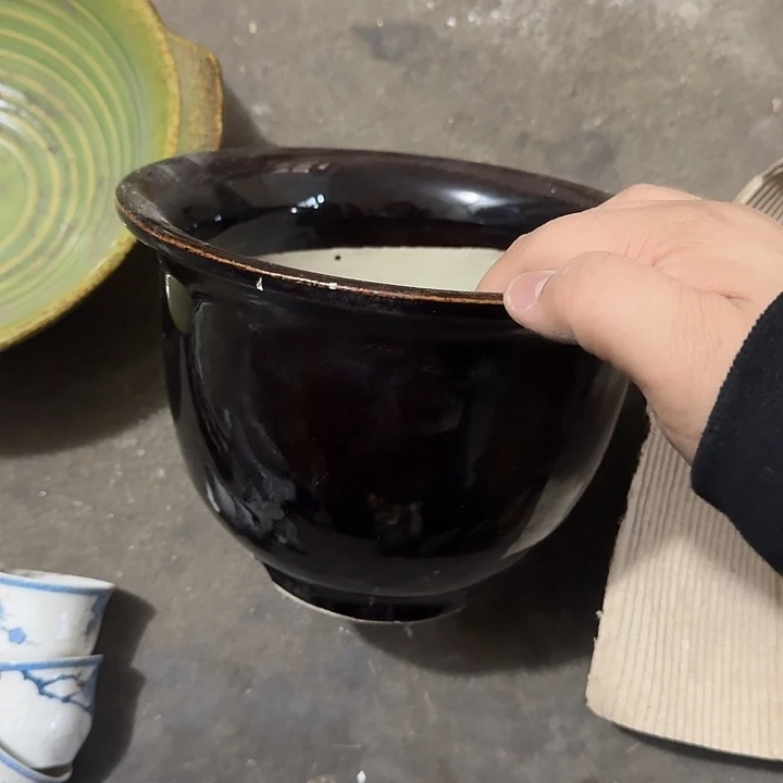 茶盏陶瓷盘子啥都有