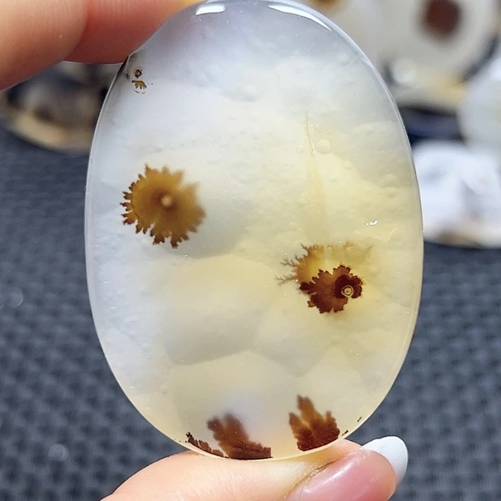 玛瑙/玉髓未镶嵌珠宝半成品