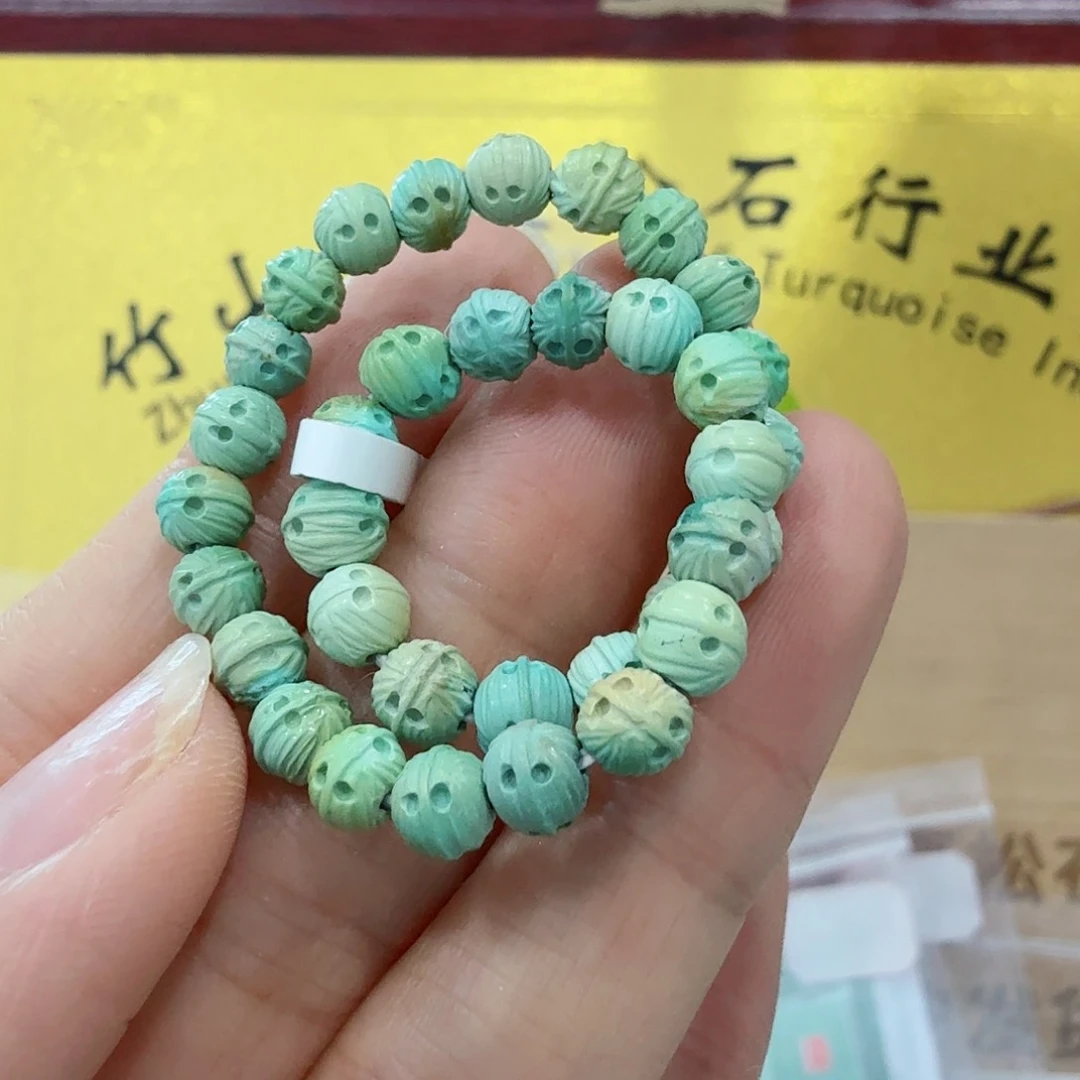 未镶嵌绿松石珠宝奇石