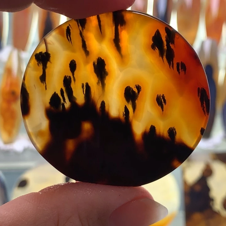 未镶嵌颈饰玛瑙/玉髓96有瑕