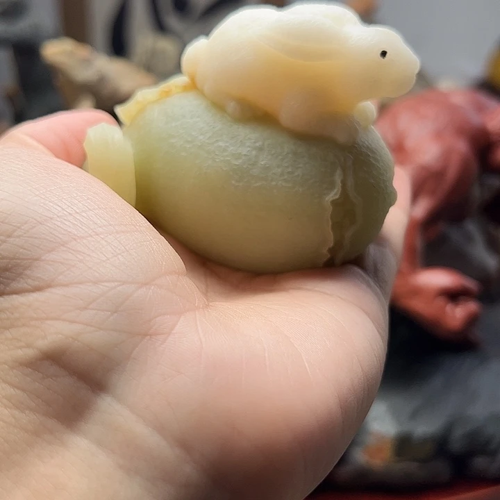 辽宁石小白兔摆件