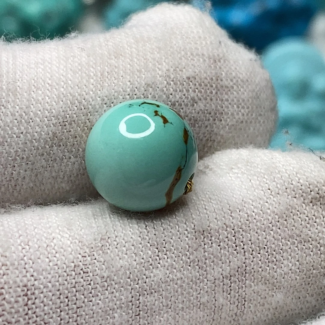 绿松石未镶嵌天然原矿 地大质检10.9mm