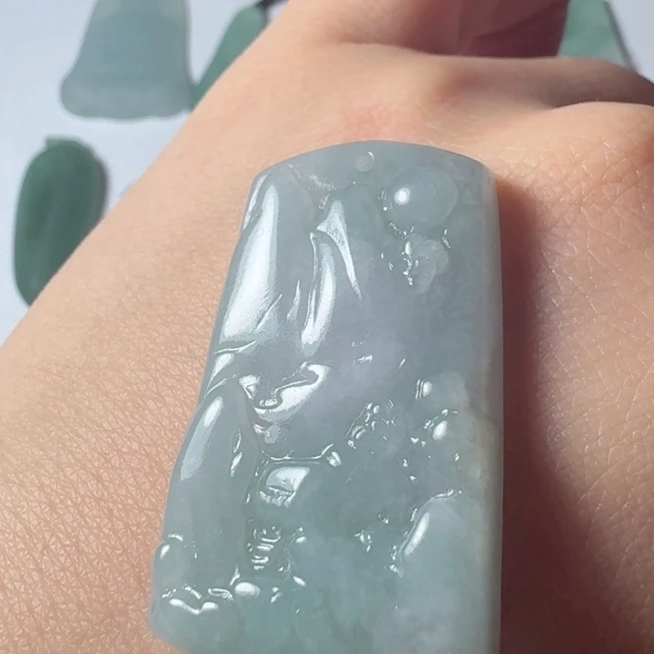 定制翡翠未镶嵌山水牌