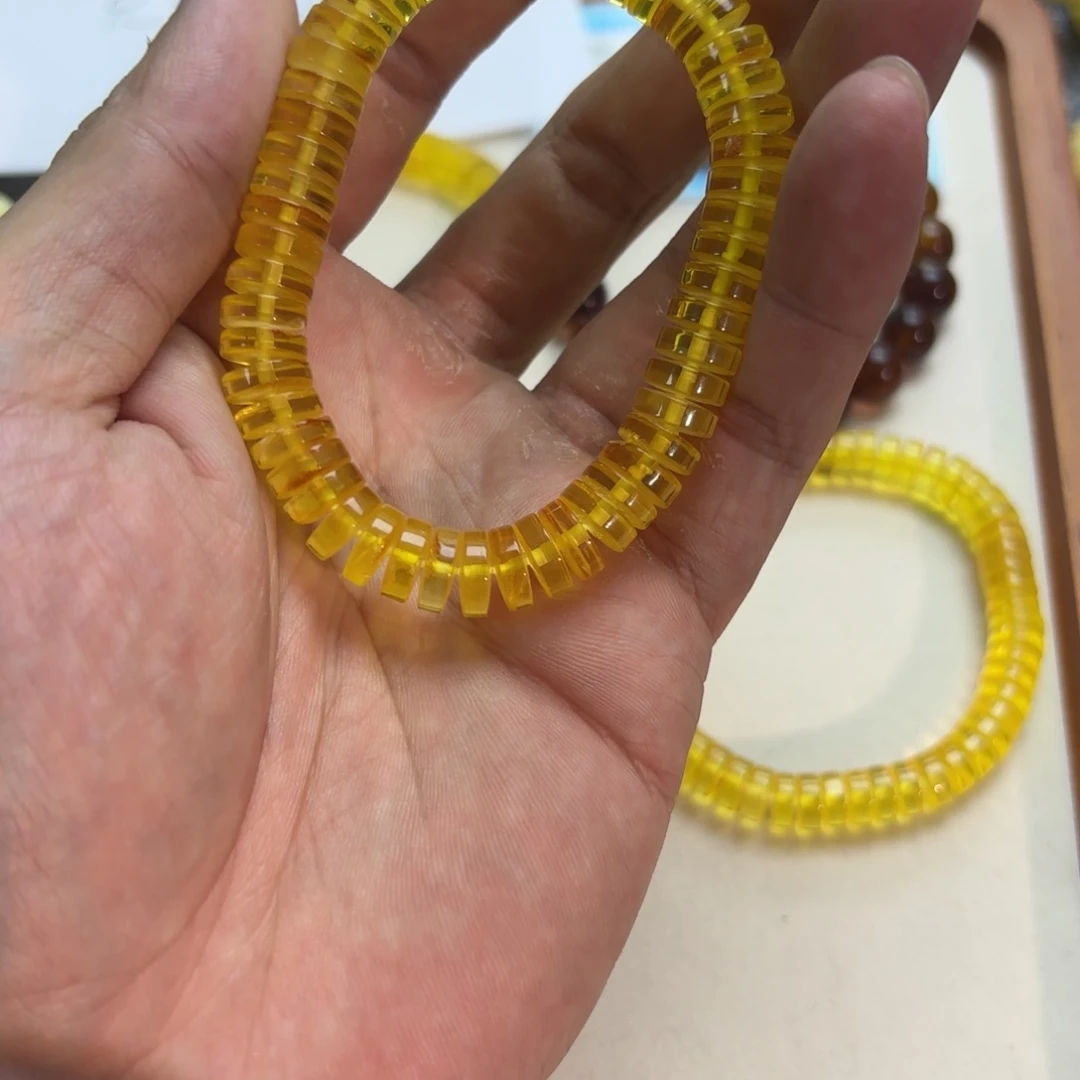 手链琥珀未镶嵌卡 9.3