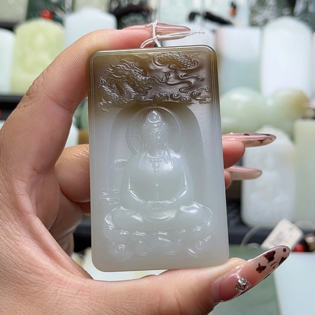 【闪购商品】颈饰未镶嵌和田玉老**尊