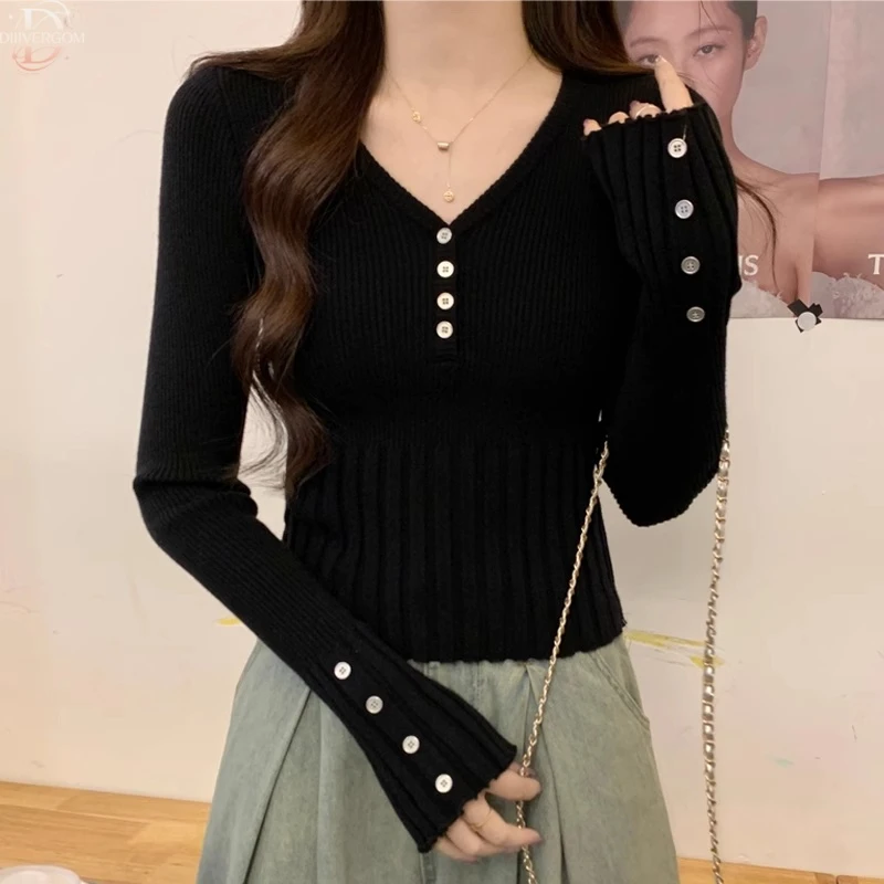 v领内搭慵懒风打底衫针织女装秋季酷飒风别致纽扣高级感独特上衣