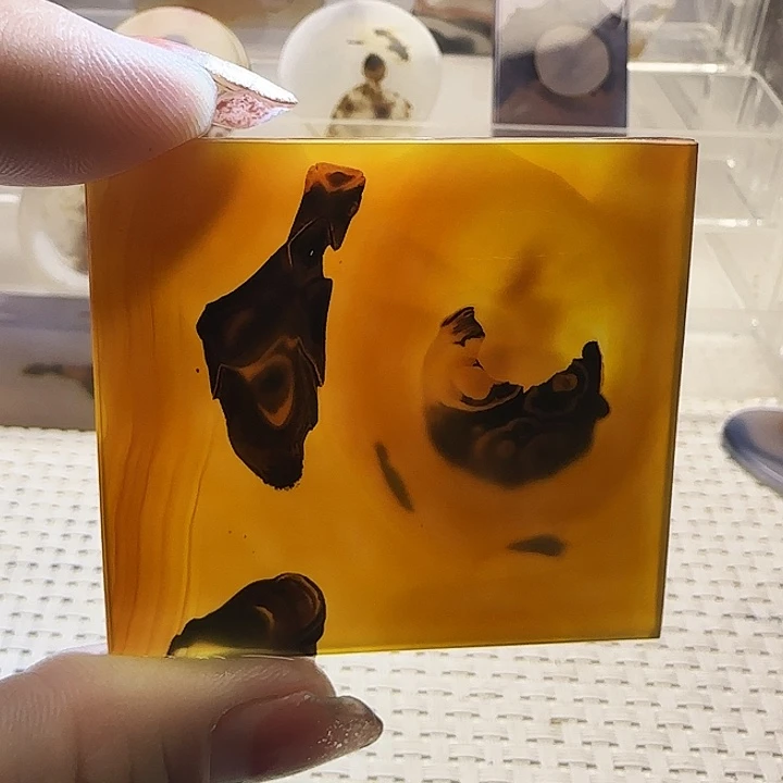 玛瑙/玉髓未镶嵌珠宝奇石