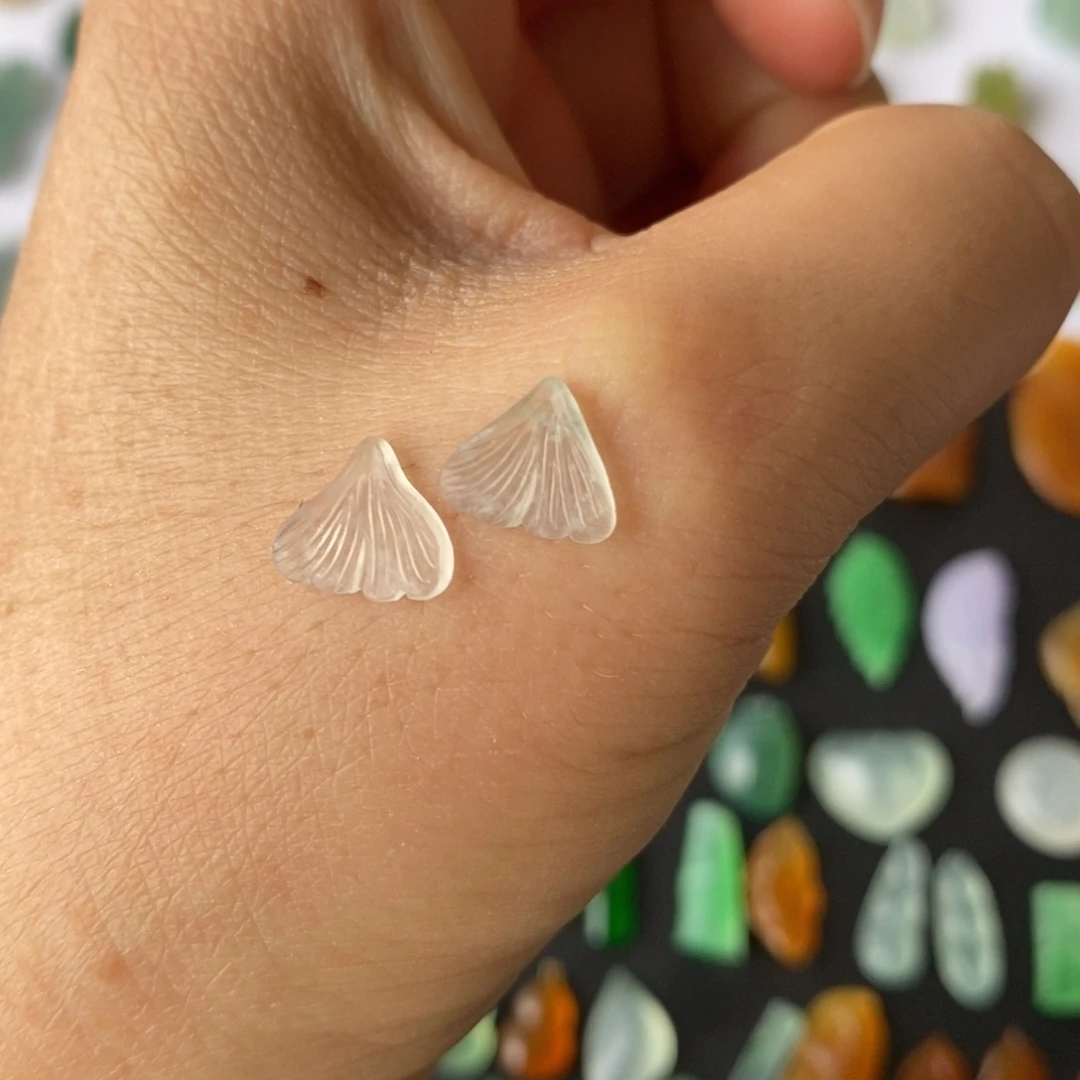 定制翡翠未镶嵌银杏叶