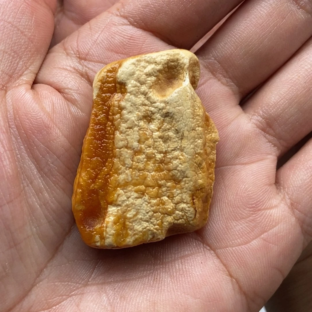 智***i定制琥珀未镶嵌蜜蜡原石定制