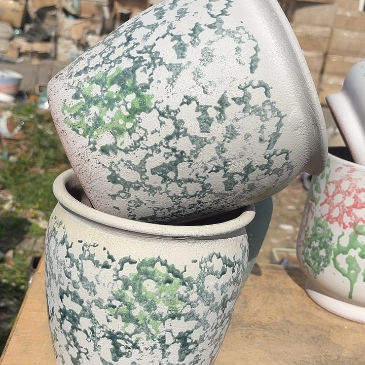 紫砂花盆口20高20。。。。。。。。。。。。