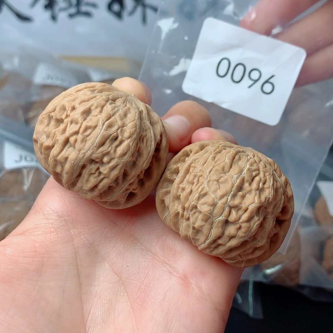【闪购商品】把件文玩核桃铁锤41