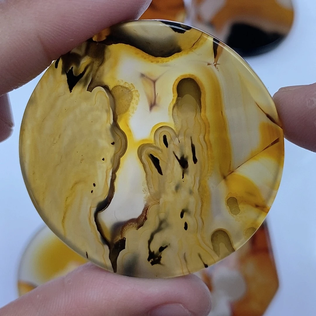 玛瑙/玉髓未镶嵌珠宝半成品