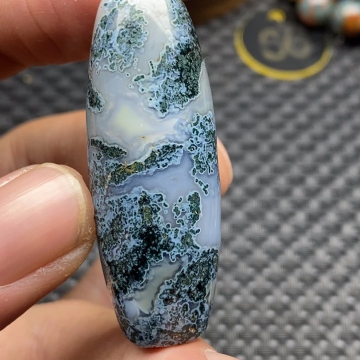 秦***z玛瑙/玉髓未镶嵌1