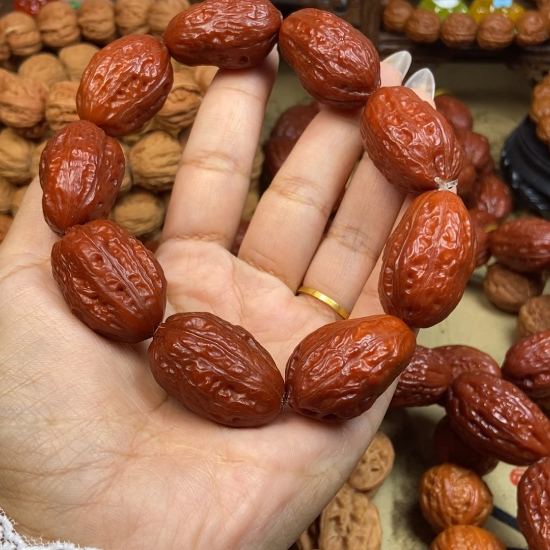 劲***很吊坠文玩核桃无边大枣文玩核桃