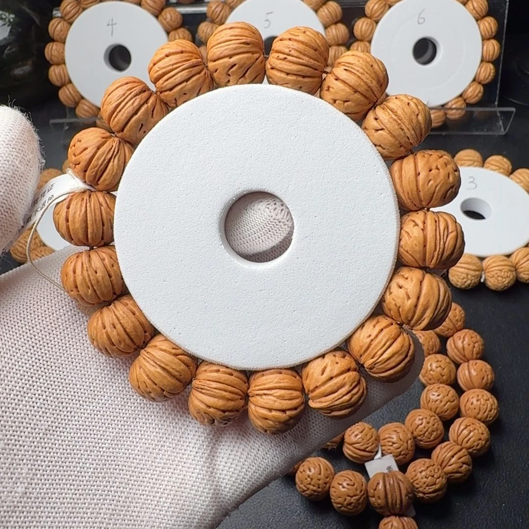 手串桃核树王纽扣