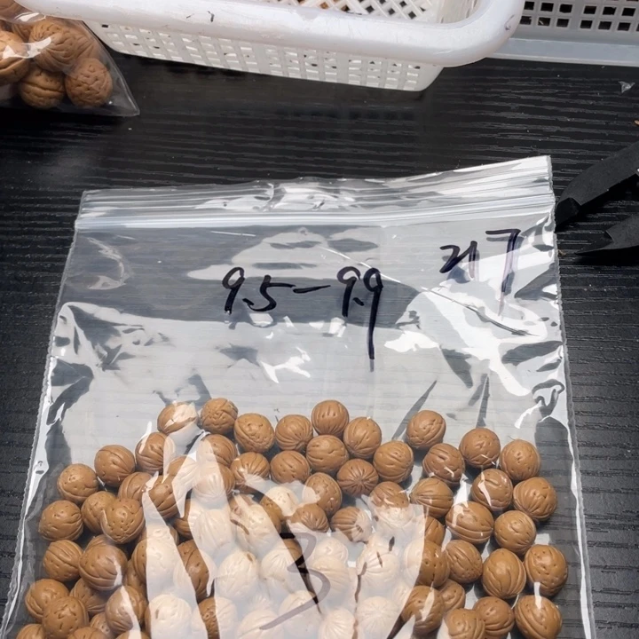 6***路小桃核散籽批发380