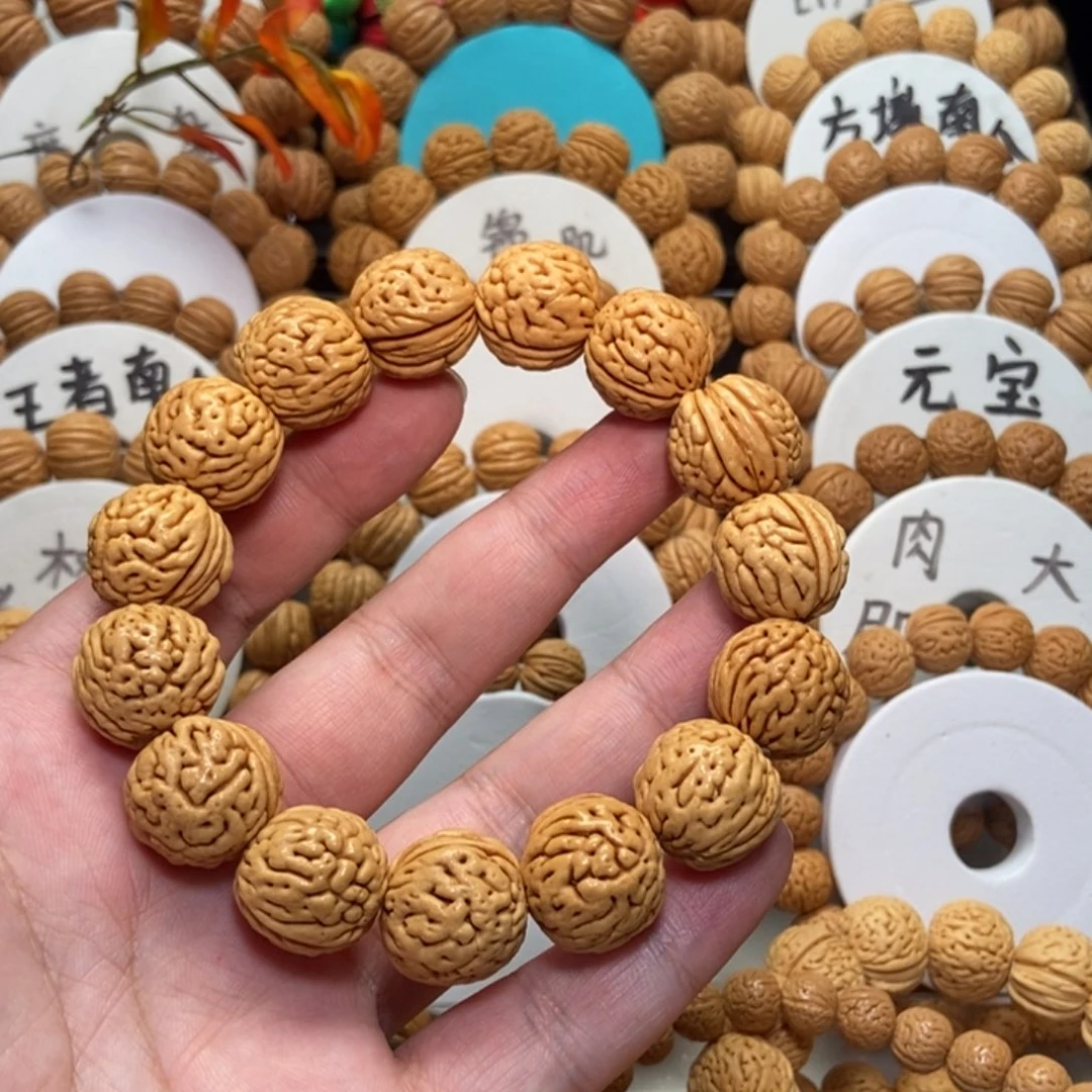 吊坠桃核i****7精品桃核