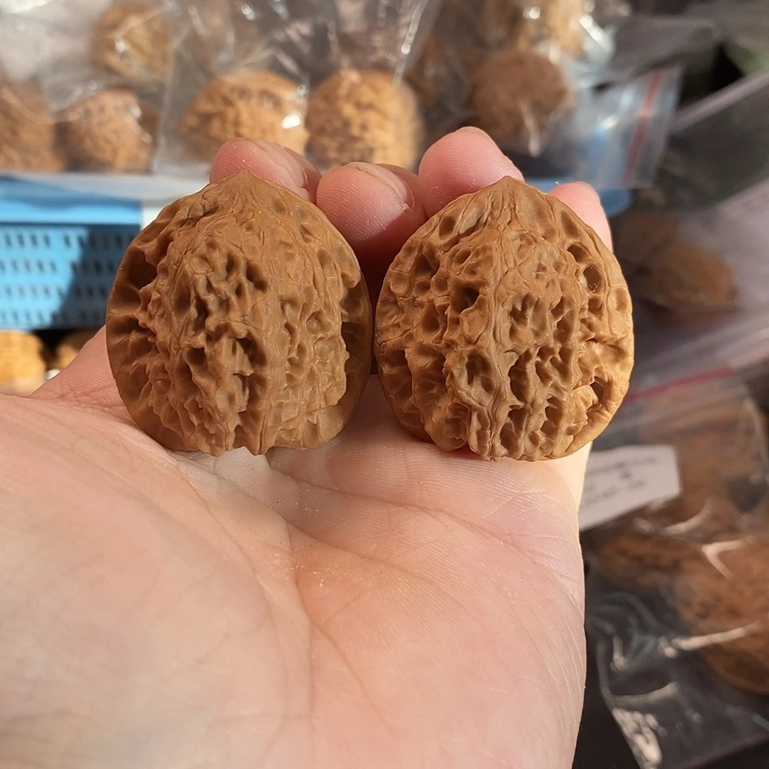 1文玩核桃崆峒山36-496