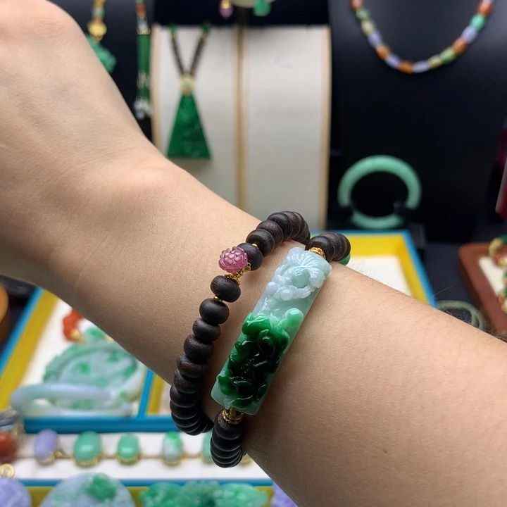 翡翠未镶嵌手链翡翠手牌