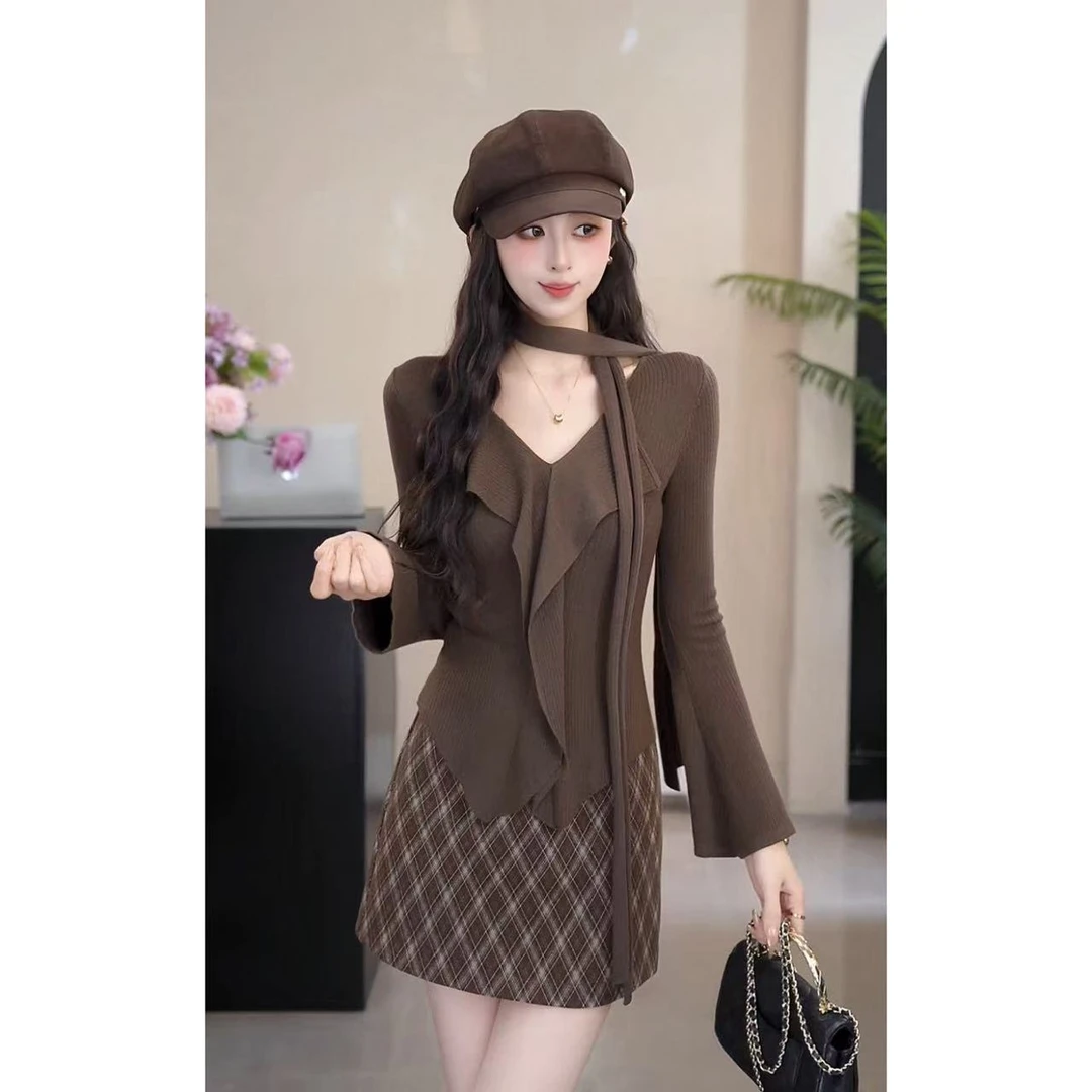 YUANLIANSU/圆脸酥【山间溪柳】法式飘带+荷叶边V领针织衫两件套女