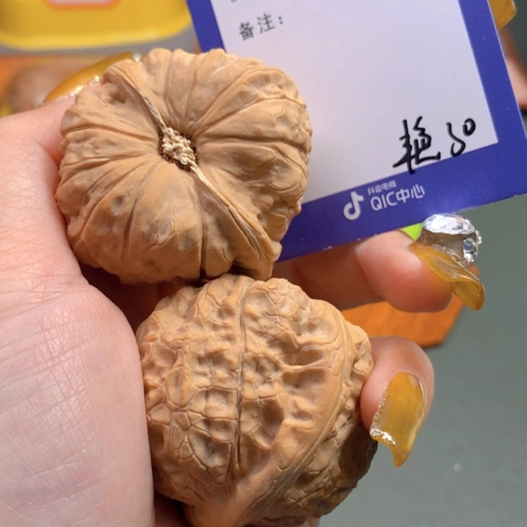 【闪购商品】文玩核桃把件做****ぃ30 文玩