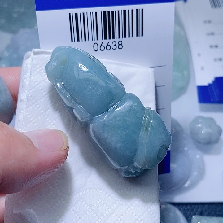 翡翠未镶嵌颈饰天光墟翡翠市场现金代购