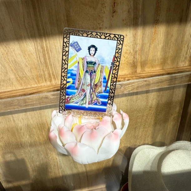 女娇娘娘 金属卡 随身卡片