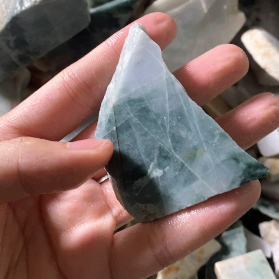 颈饰未镶嵌翡翠天然翡翠