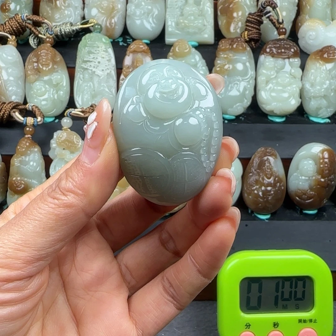 和田玉挂件未镶嵌M****X