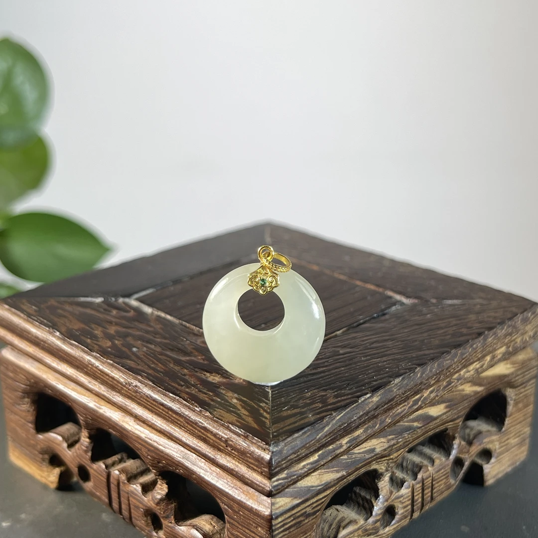 JGB28-02   和田玉-S925银扣头仿古扣