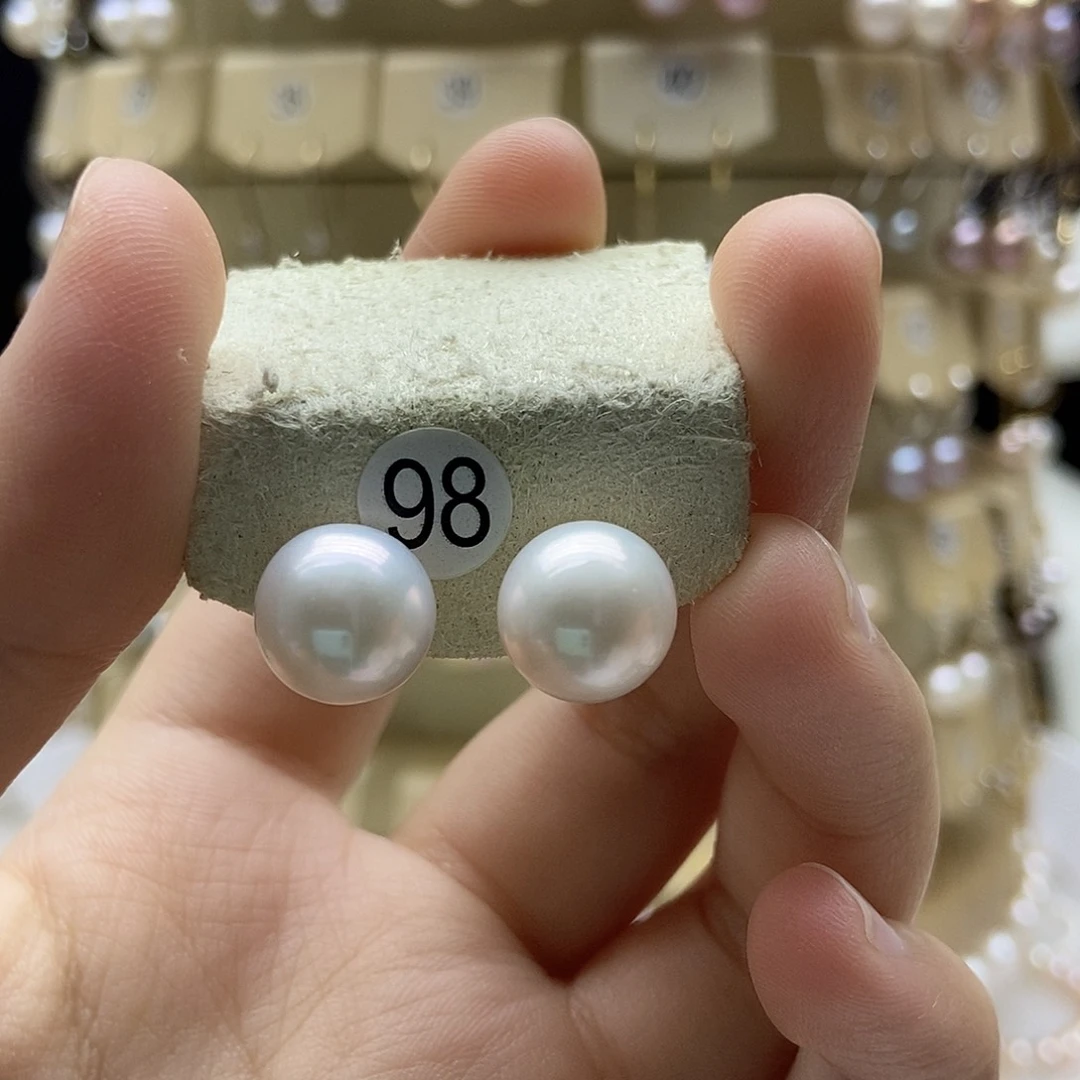 18K金镶嵌淡水珍珠耳饰11