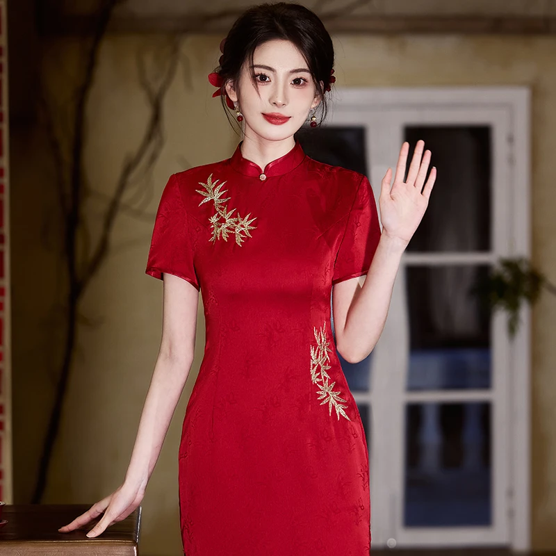 喜婆婆婚宴装2025新款夏季平时可穿高贵年轻妈妈礼服红色旗袍裙子