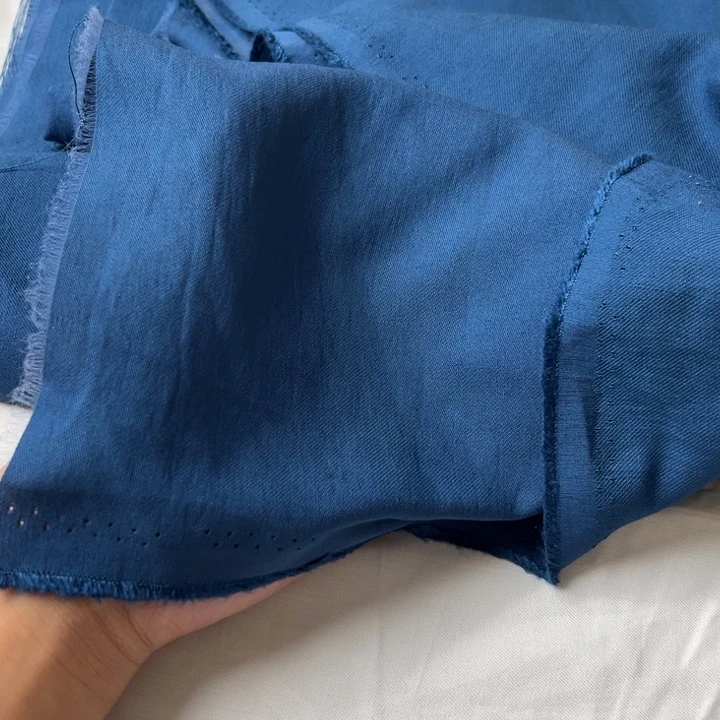 藏青厚2米。