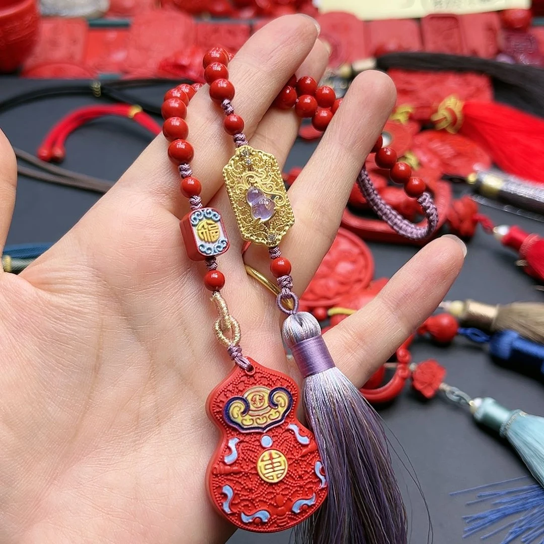 天然辰砂彩绘葫芦车挂
