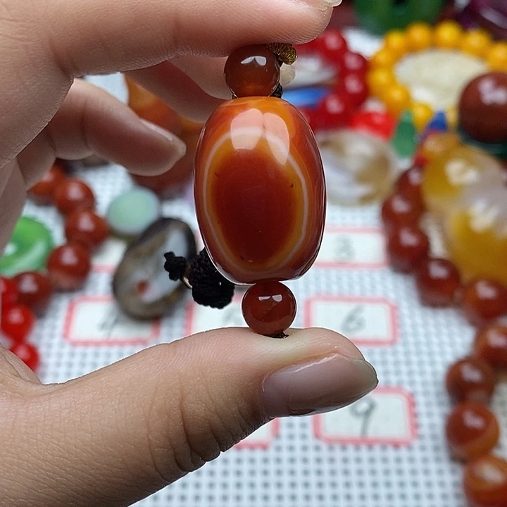 玛瑙/玉髓合金颈饰