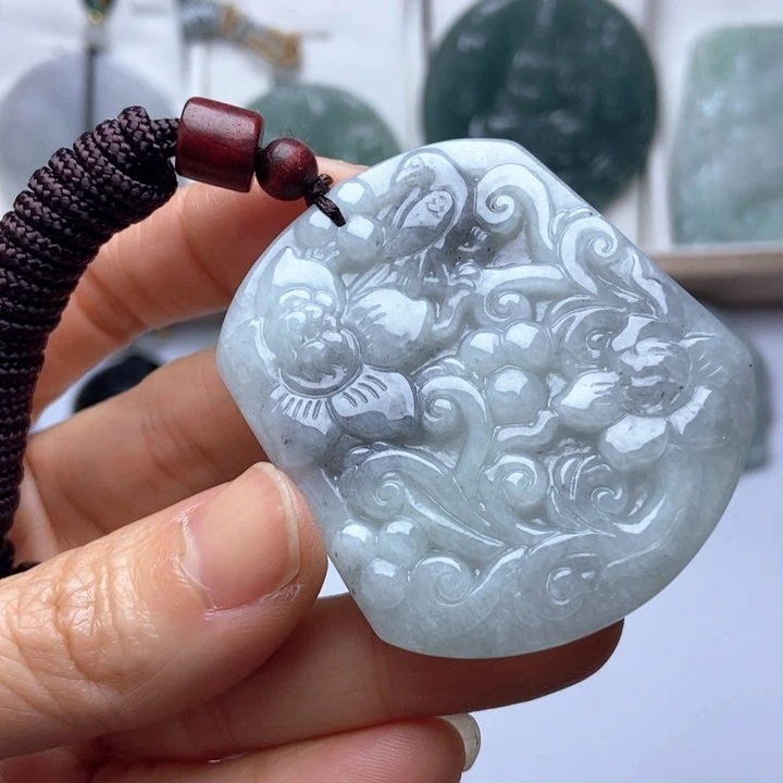 翡翠未镶嵌挂件翡翠