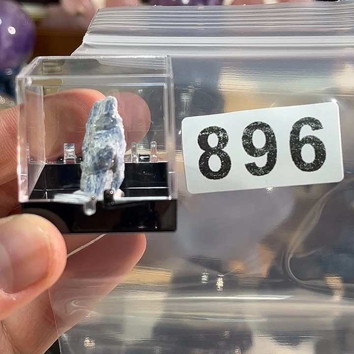 未镶嵌水晶大型摆件（非配饰）