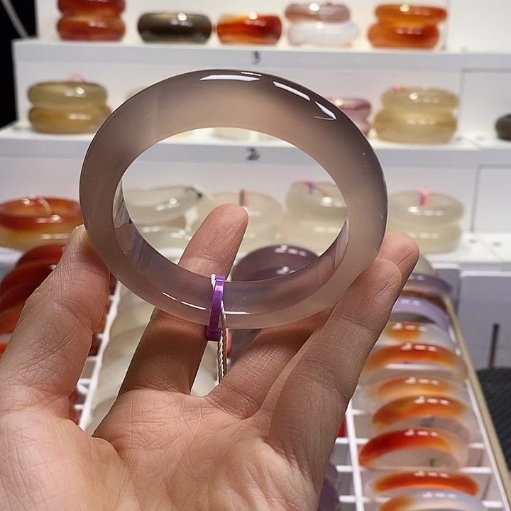 玛瑙/玉髓未镶嵌手镯