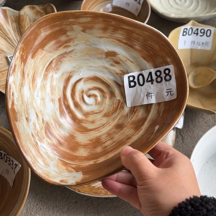 陶瓷488粗陶异形三角碗1个