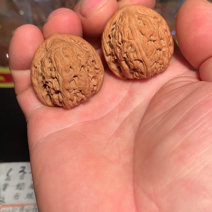 文玩核桃吊坠33红玛瑙