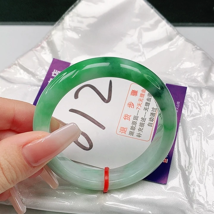 未镶嵌手镯翡翠翡翠手镯