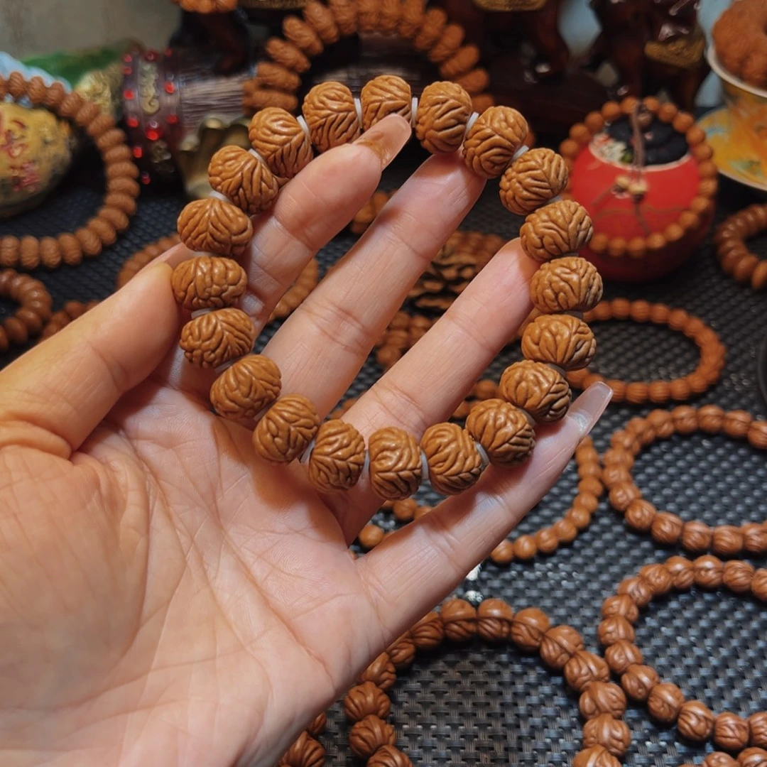 M***e手串桃核16矮桩精品祥云纹