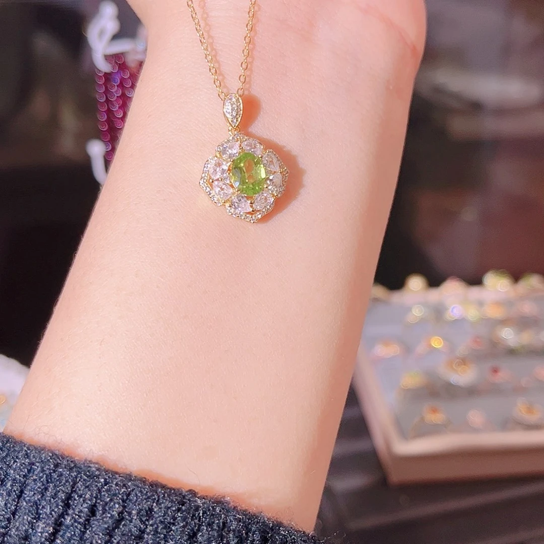 橄榄石颈饰银S925镶嵌