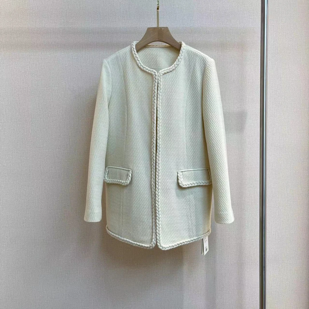 粗花呢白色小香外套YW2307047