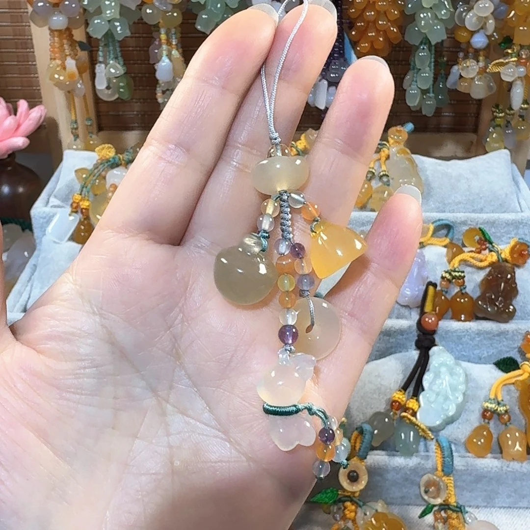 玛瑙/玉髓，挂件未镶嵌
