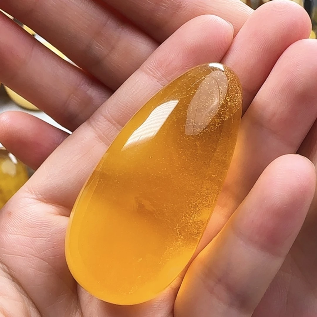 【闪购商品】未镶嵌颈饰琥珀吊坠