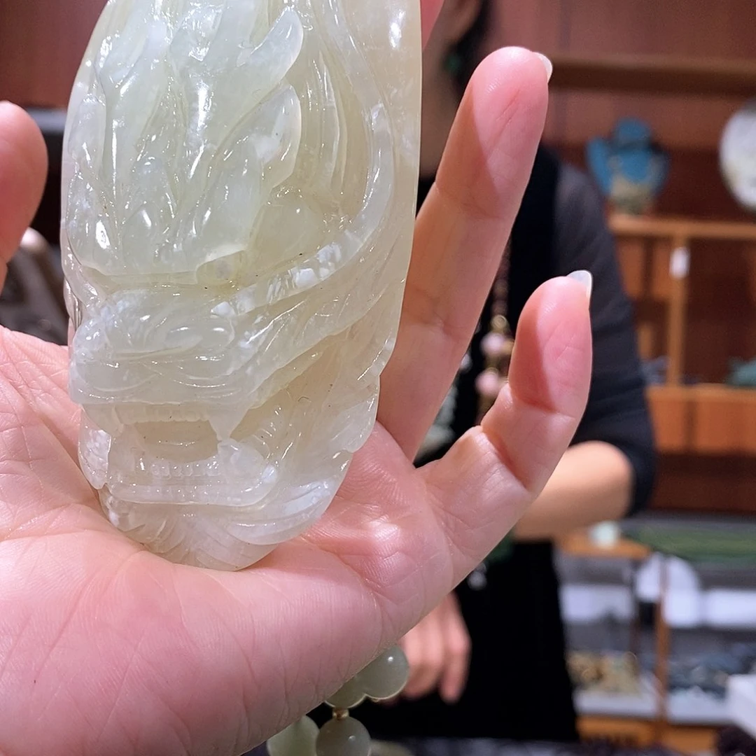 未镶嵌岫玉毛衣链