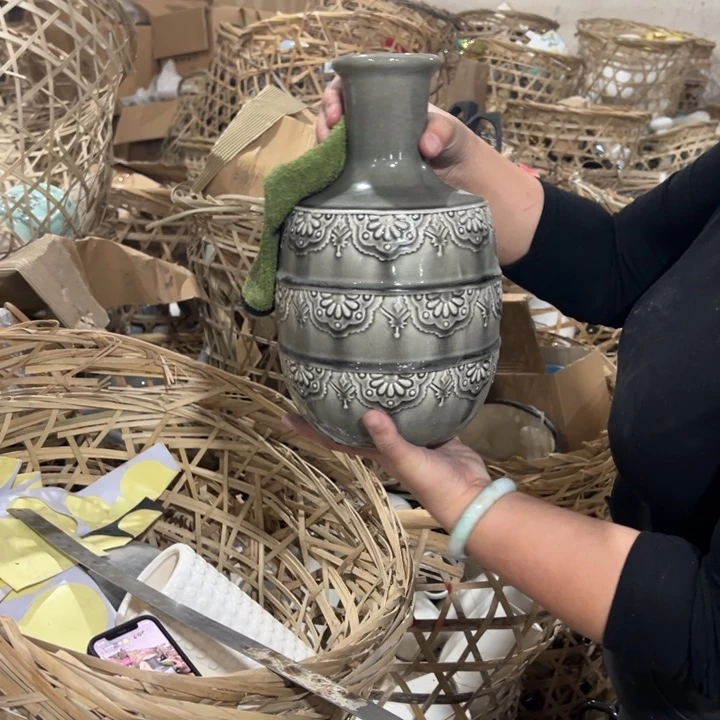 瓶高度30厘米口径6厘米微瑕捡漏