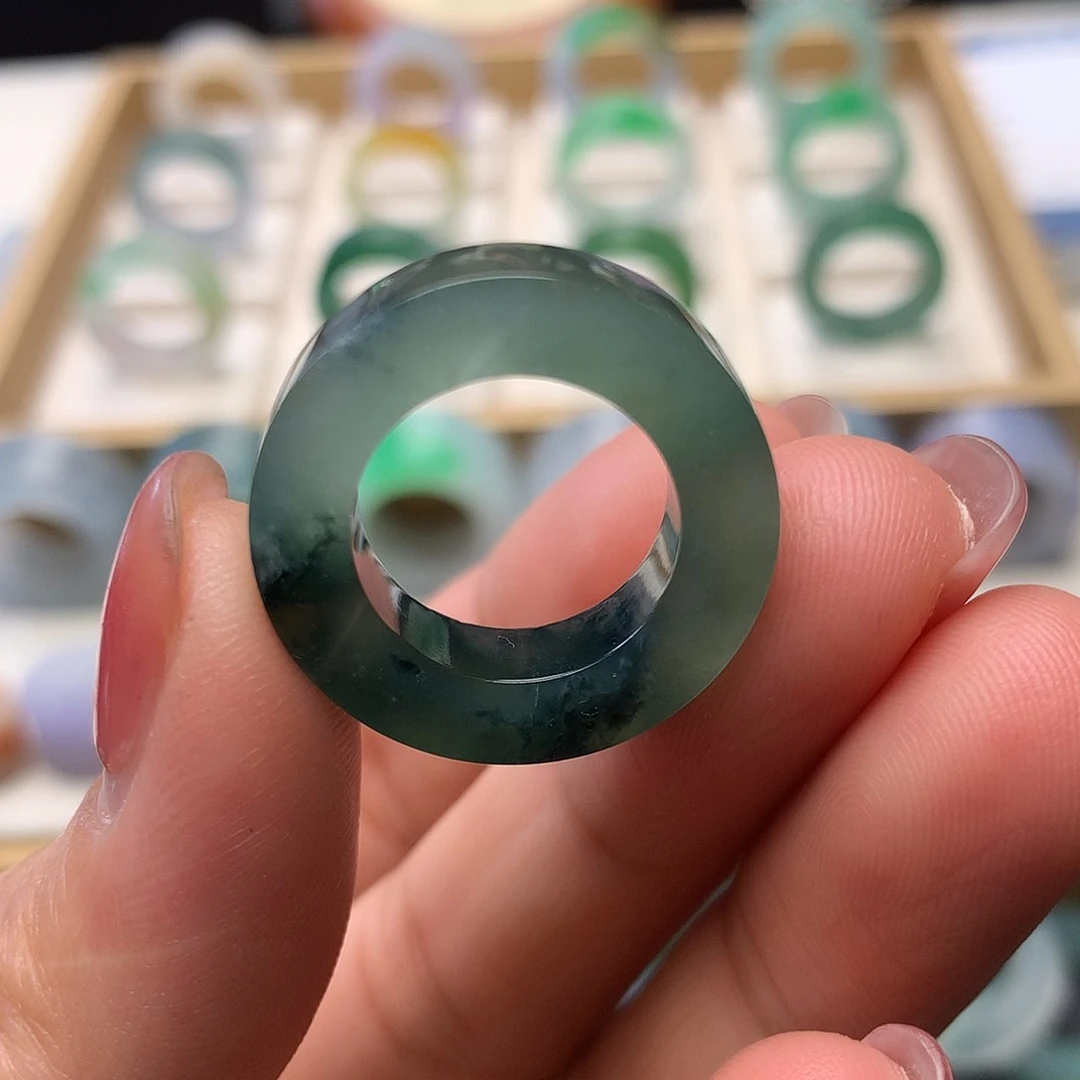 定制翡翠未镶嵌翡翠戒指10/16