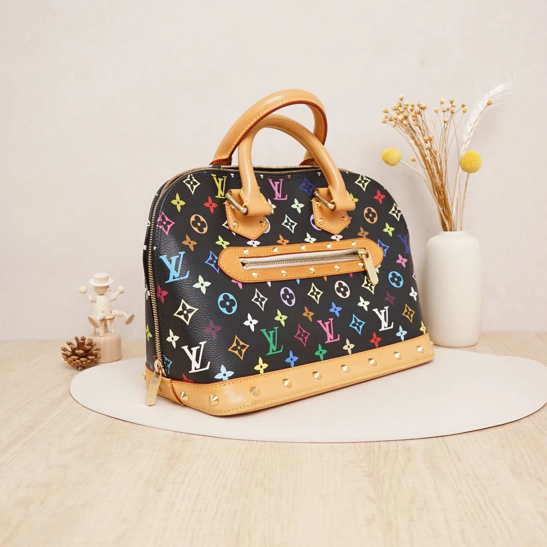 95新 LouisVuitton/路易威登 路易威登黑三彩贝壳DS028410